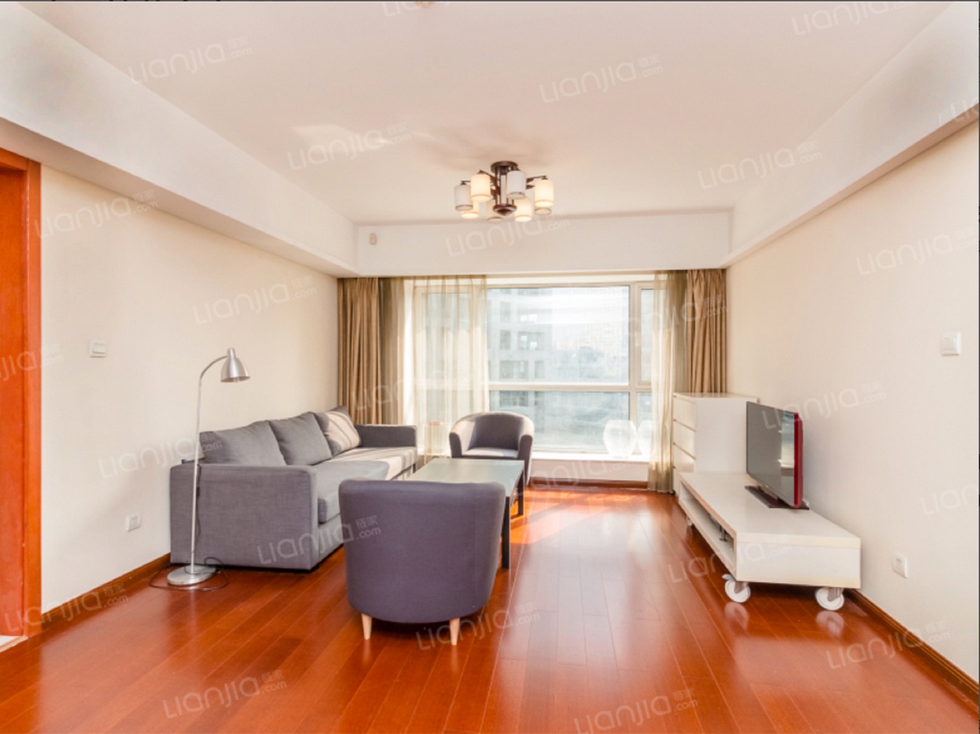 A condo inside 4th ring, 2br for US$2M