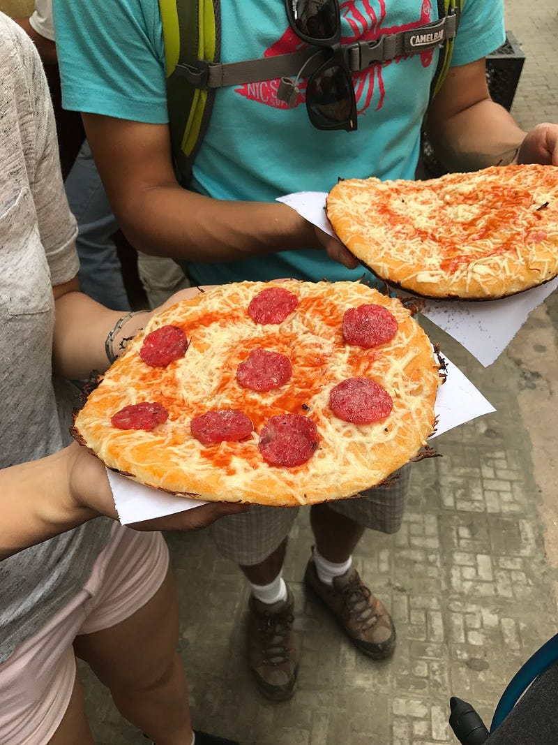 Legendary peso pizza